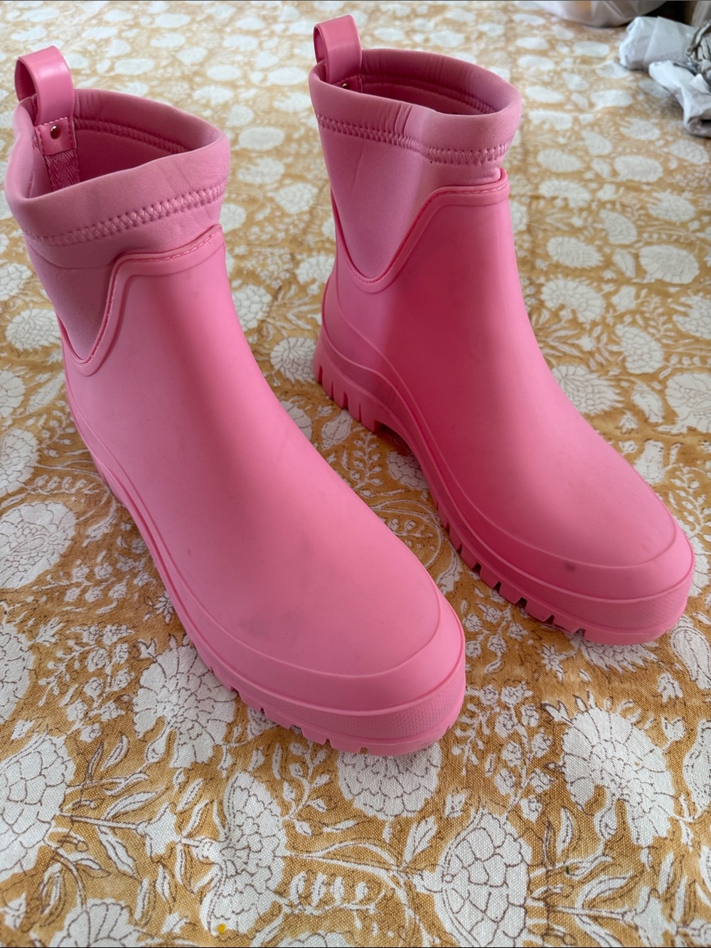 Sam Edelman bubble gum Pink size 11 waterproof Rain Ankle Boots worn once